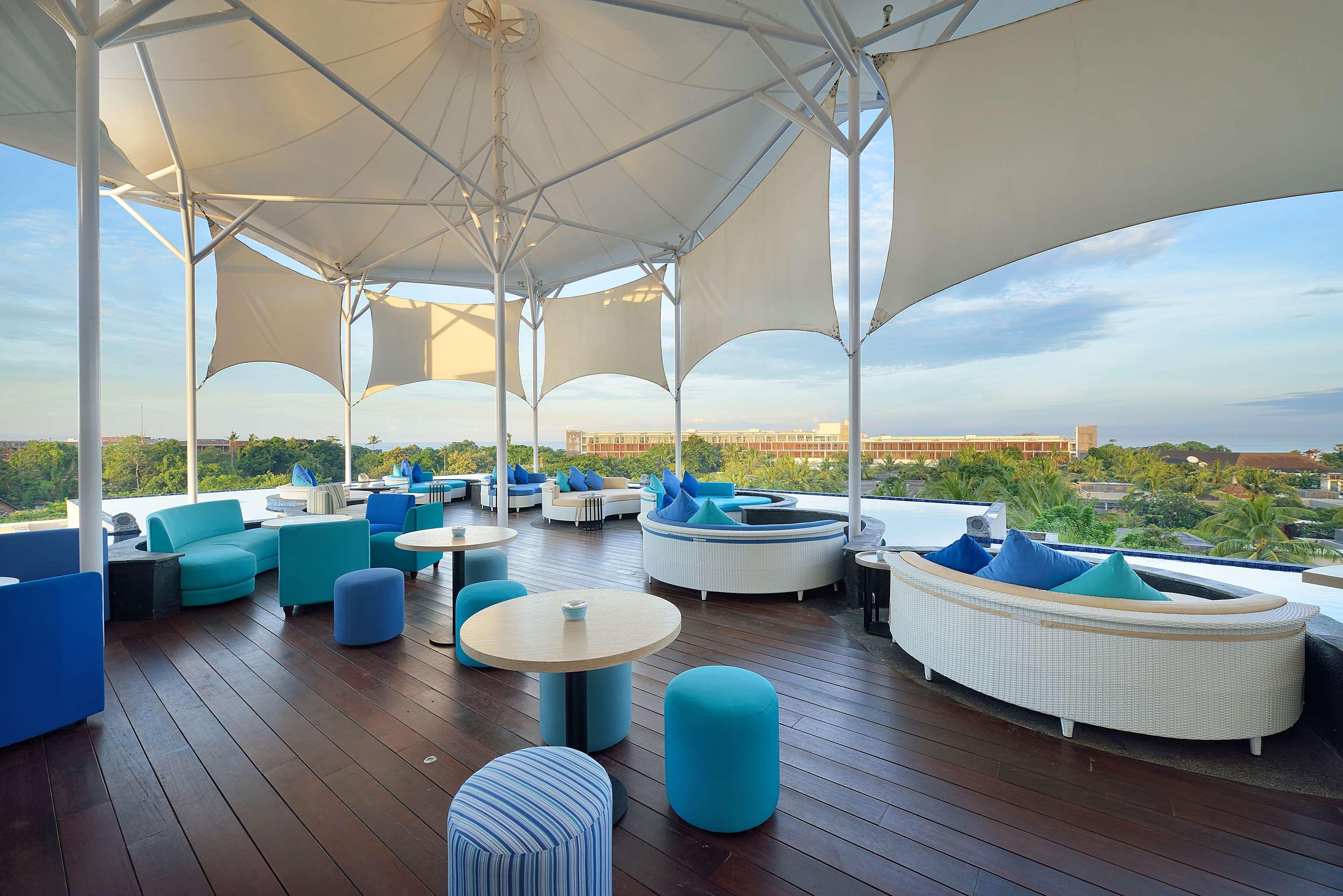 De Vins Sky Hotel Seminyak Екстер'єр фото