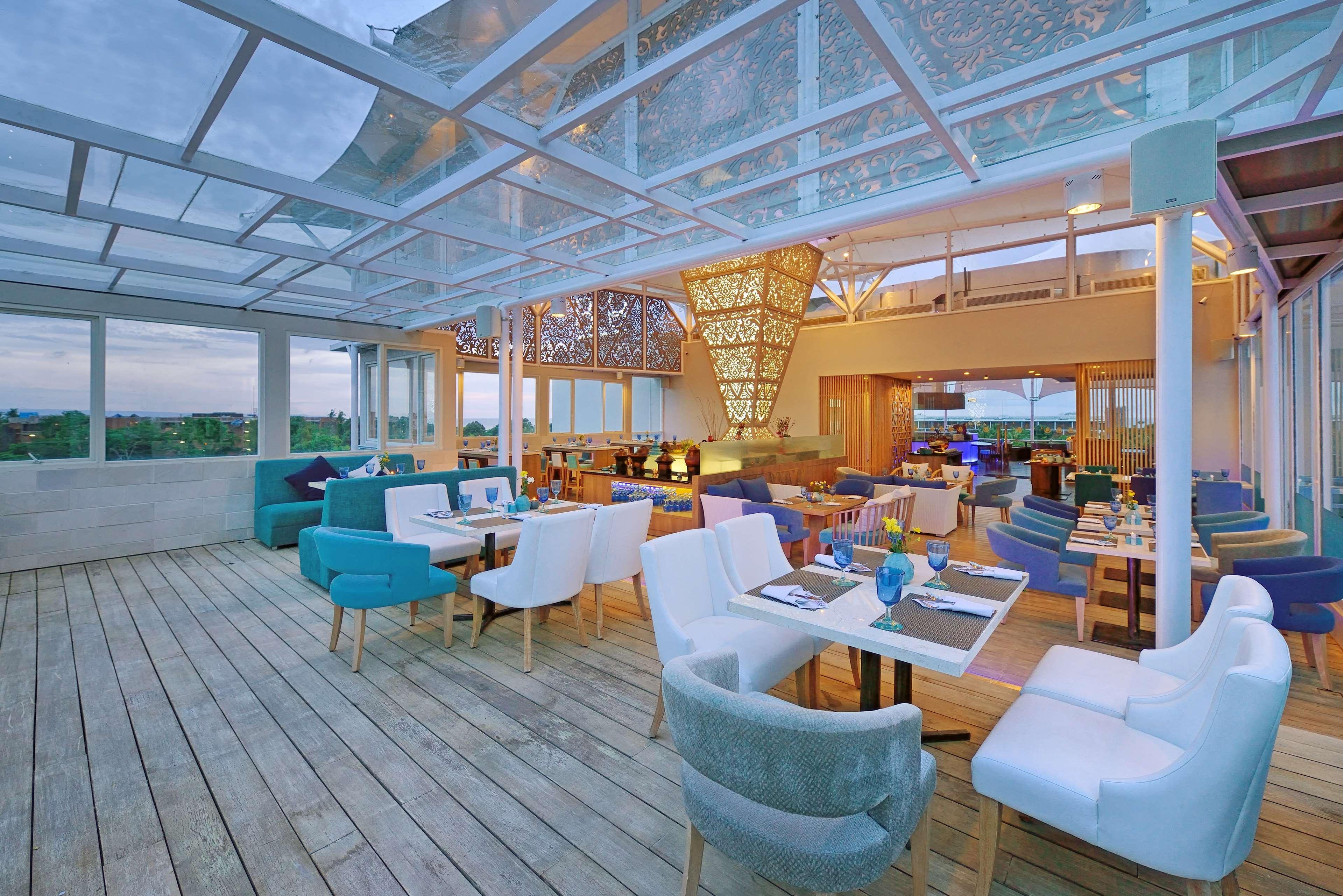 De Vins Sky Hotel Seminyak Екстер'єр фото