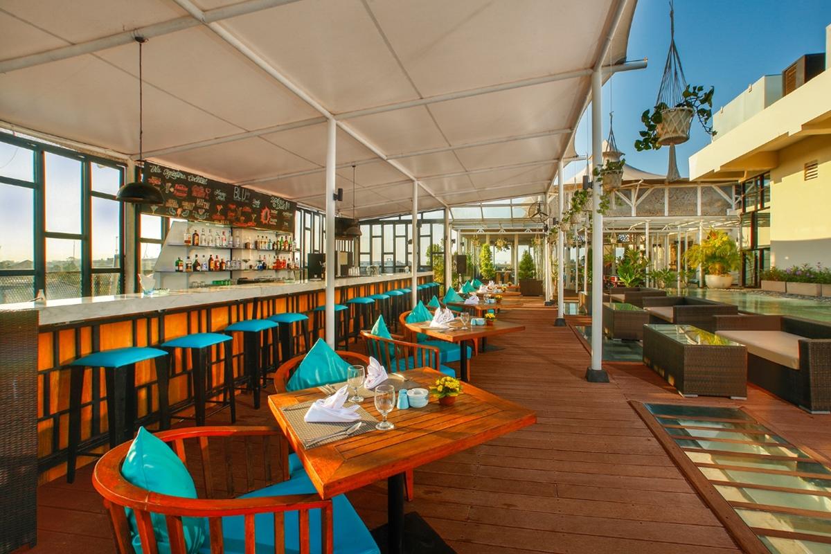 De Vins Sky Hotel Seminyak Екстер'єр фото