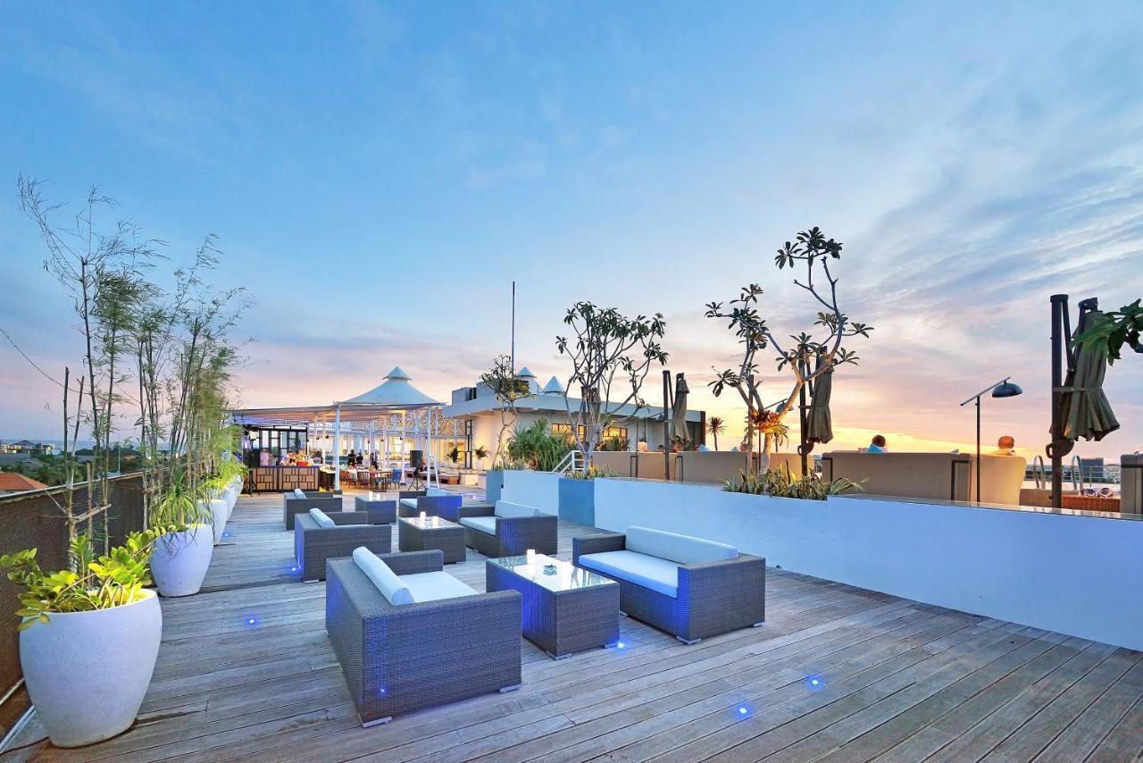 De Vins Sky Hotel Seminyak Екстер'єр фото
